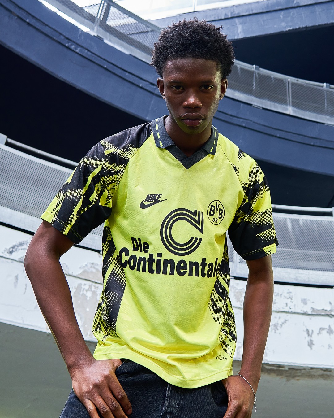 Borussia Dortmund 1992-93 Home Kit