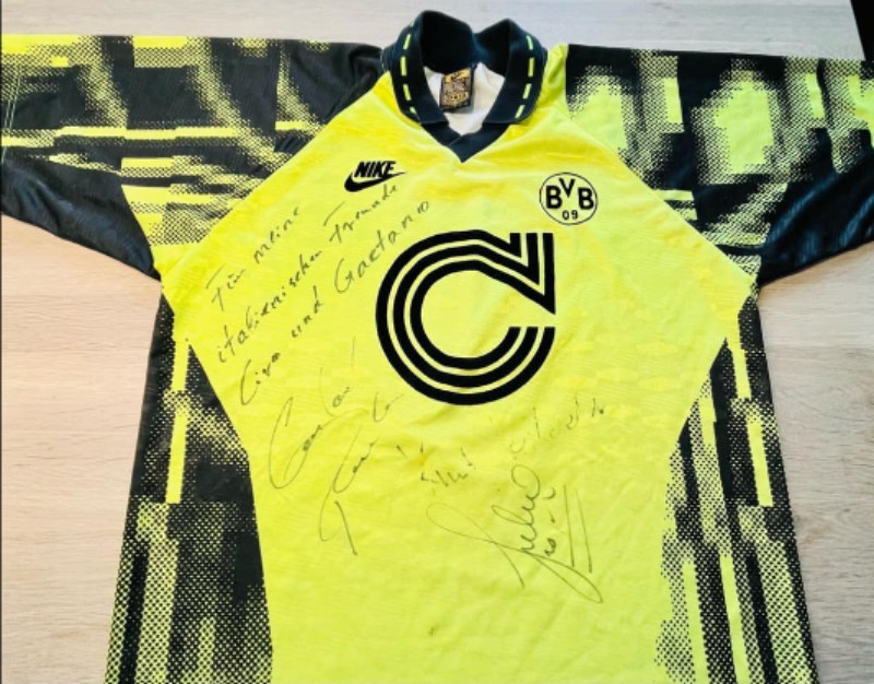 Borussia Dortmund 1992-93 UEFA Cup Home Kit