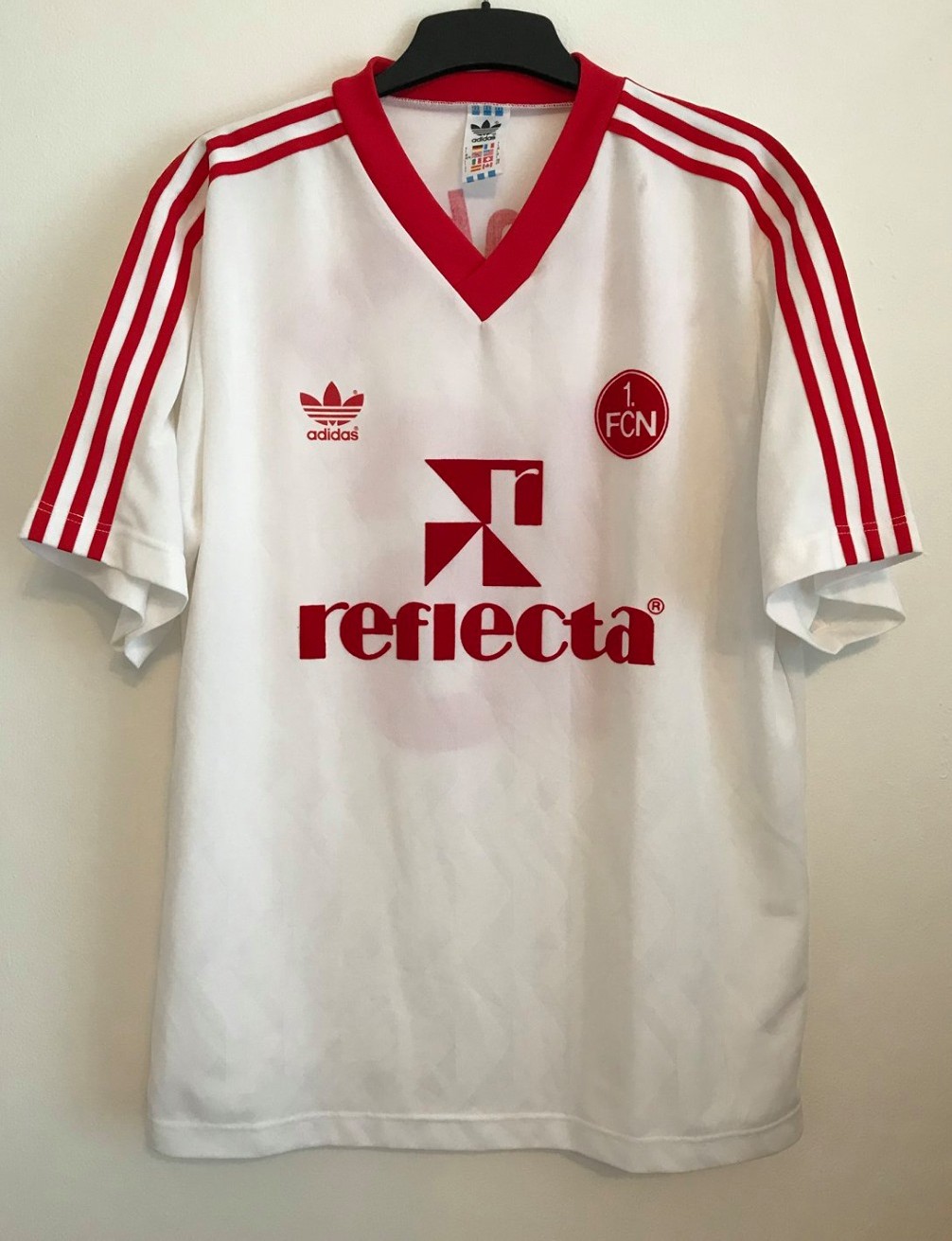 1. FC Nürnberg 1992-93 Away Kit