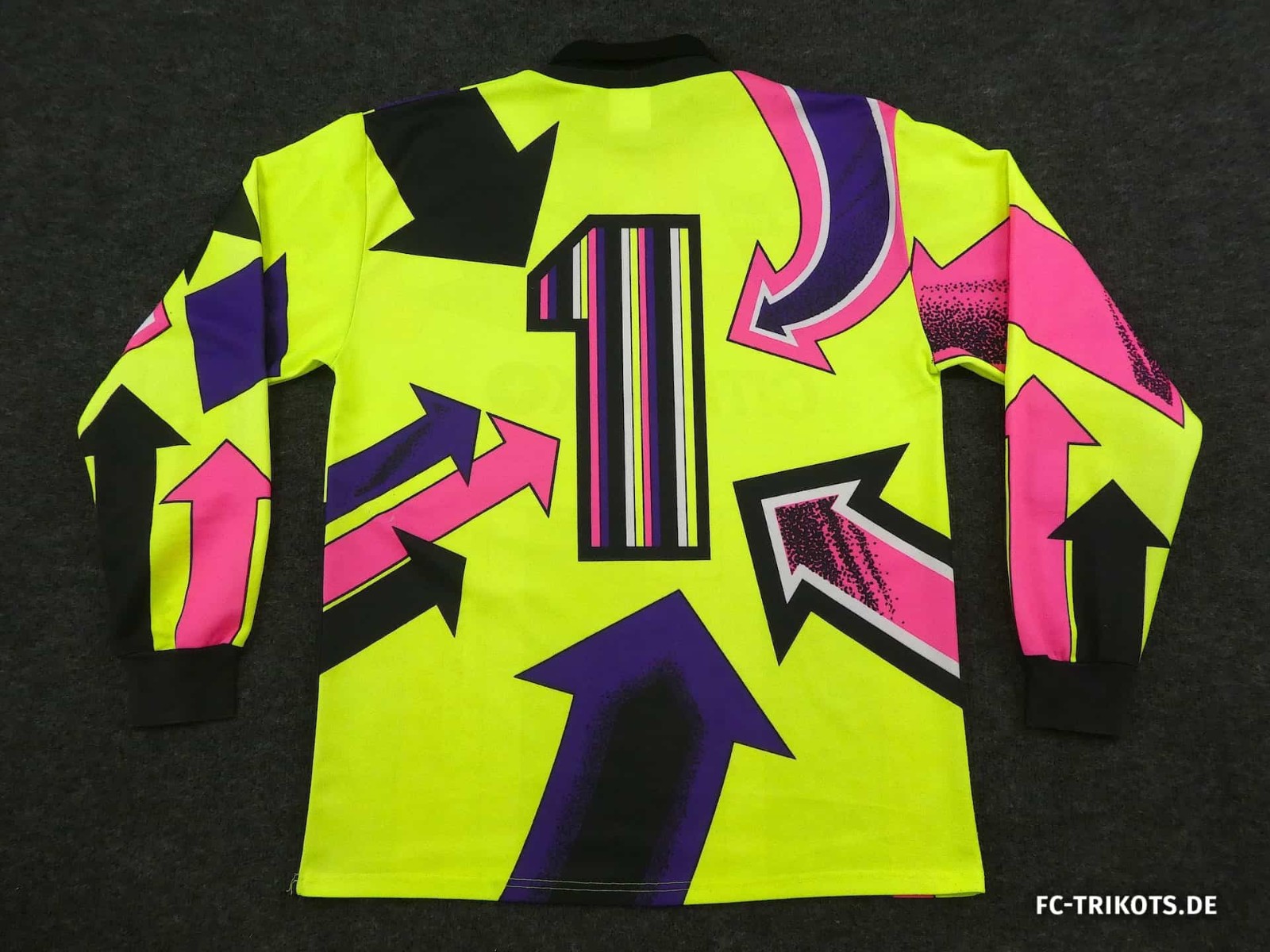 1. FC Köln 1992-93 GK Home Kit