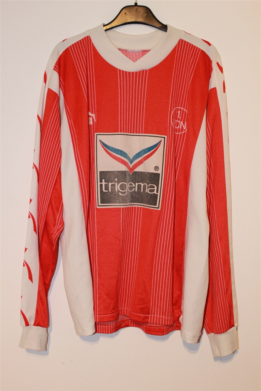 1. FC Nürnberg 1993-94 Home Kit