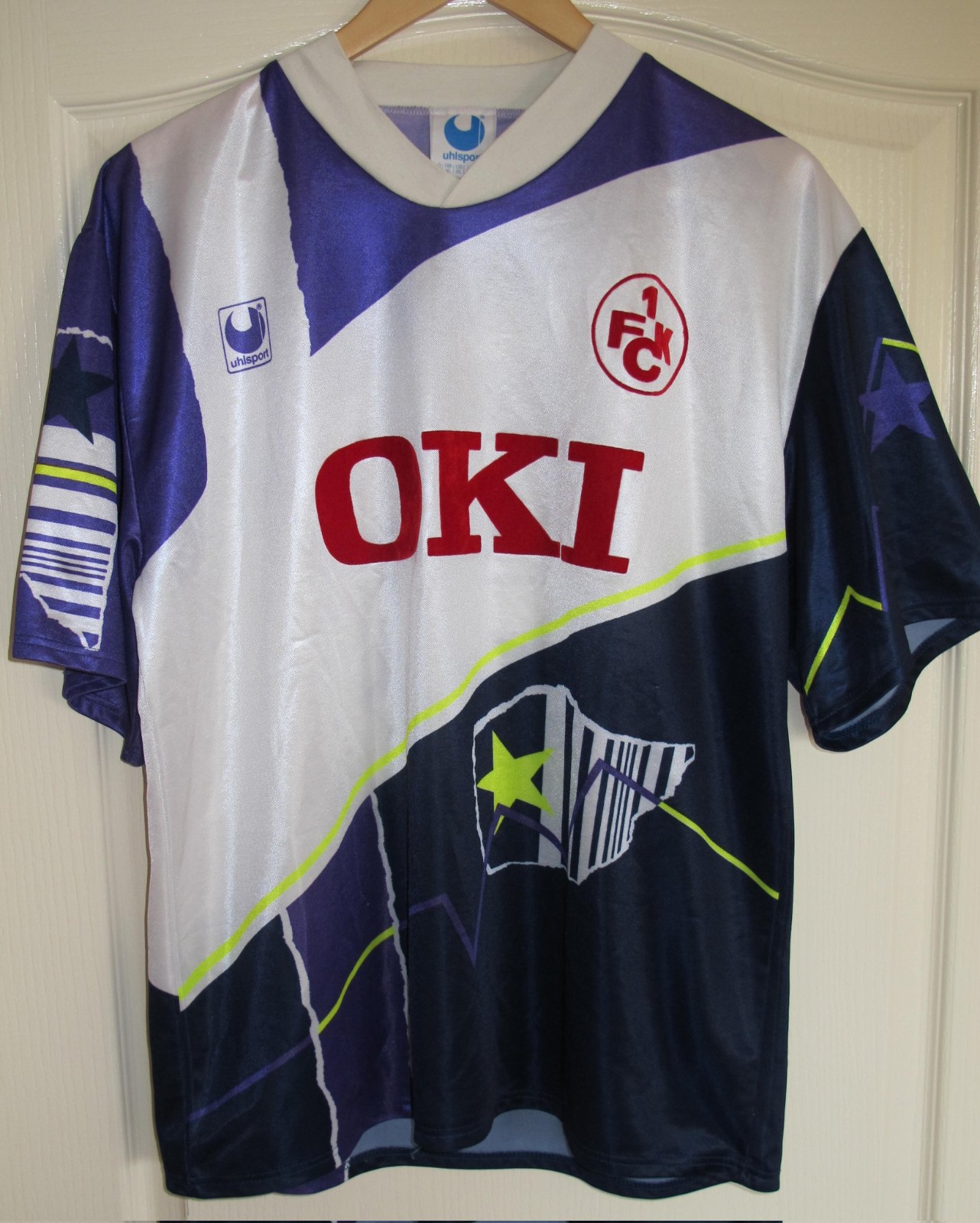 1. FC Kaiserslautern 1993-94 Away Kit