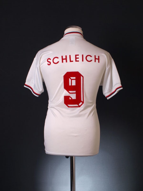 VfB Stuttgart 1993-94 Home Kit