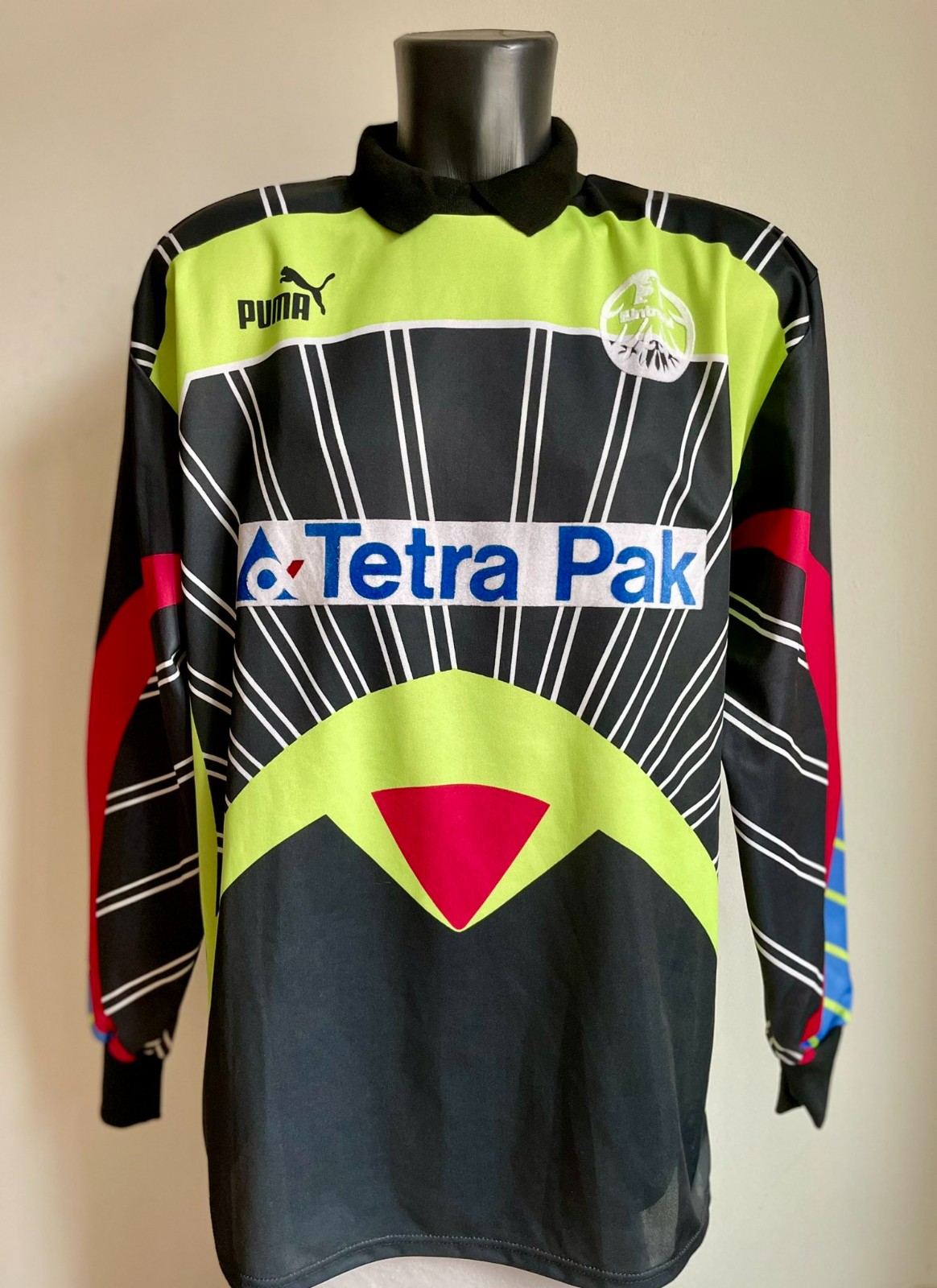 Eintracht Frankfurt 1993-94 GK 3 Kit
