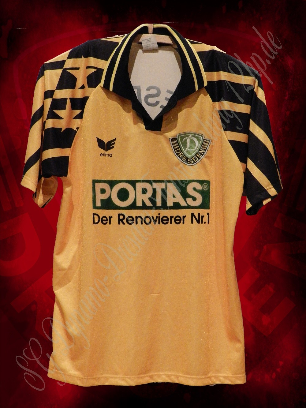 Dynamo Dresden 1993-94 Home 2 Kit