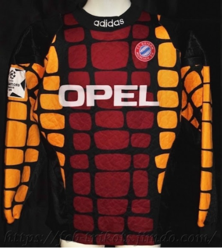 Bayern München 1994-95 GK Kit
