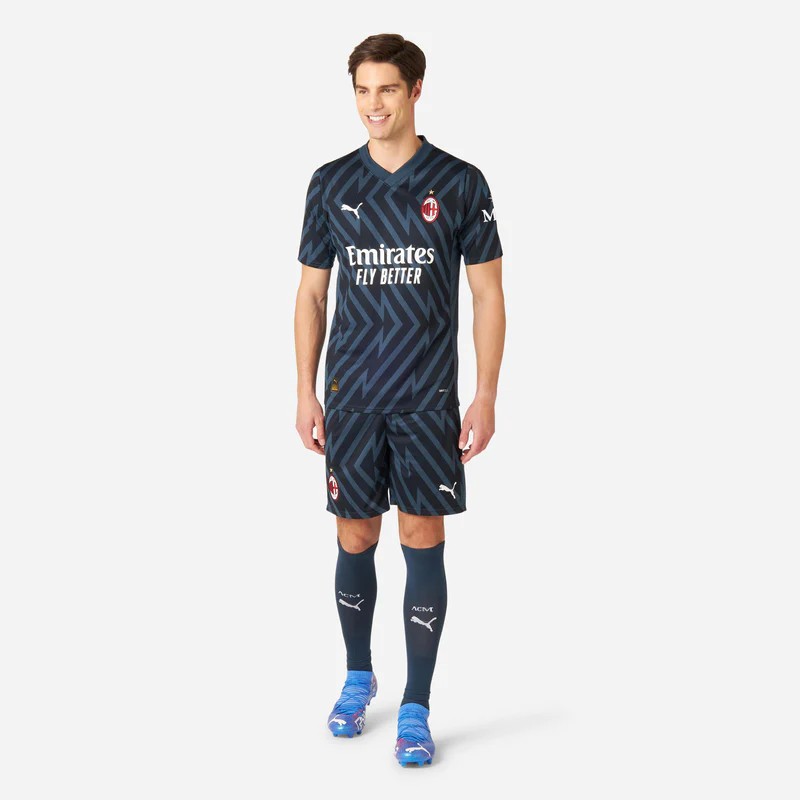 AC Milan 2023-24 GK 3 Kit