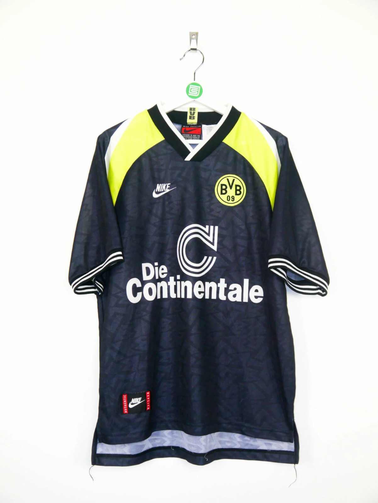Borussia Dortmund 1995-96 Away Kit