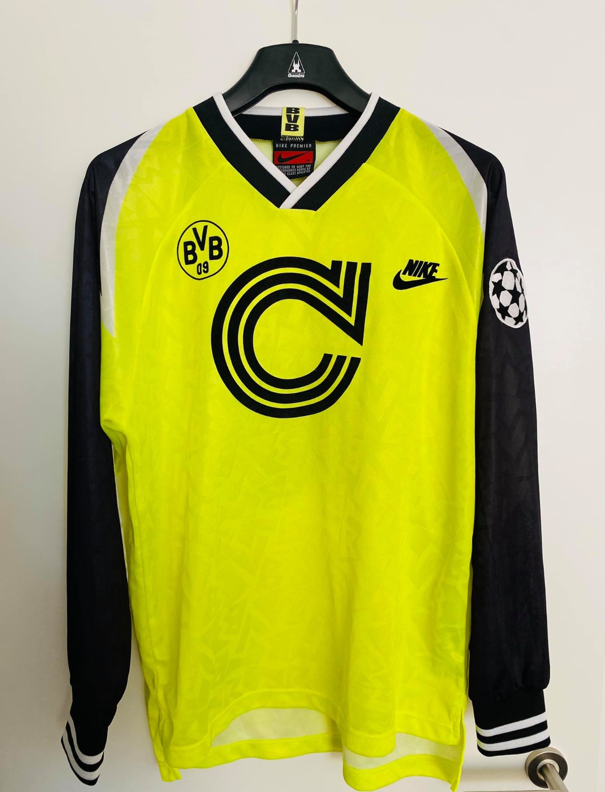 Borussia Dortmund 1995-96 Champions League Home Kit