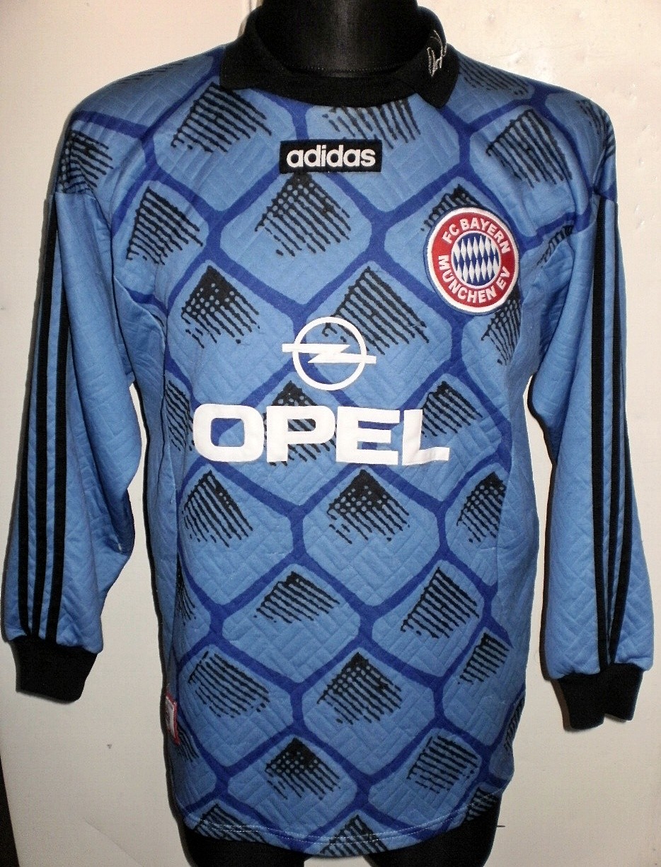 Bayern München 1995-96 GK 2 Kit