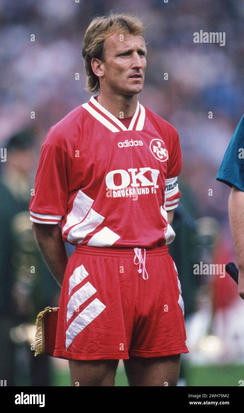 1. FC Kaiserslautern 1995-96 Home Kit