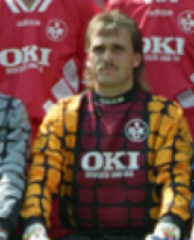 1. FC Kaiserslautern 1995-96 GK 2 Kit
