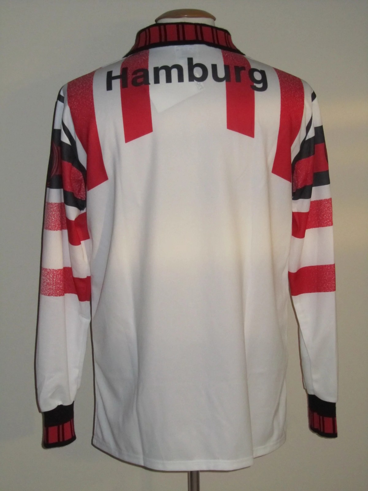 Hamburger SV 1995-96 Home Kit