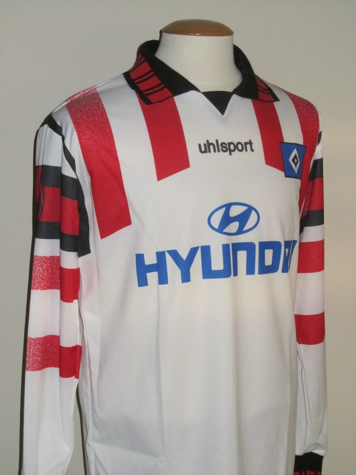 Hamburger SV 1995-96 Home Kit