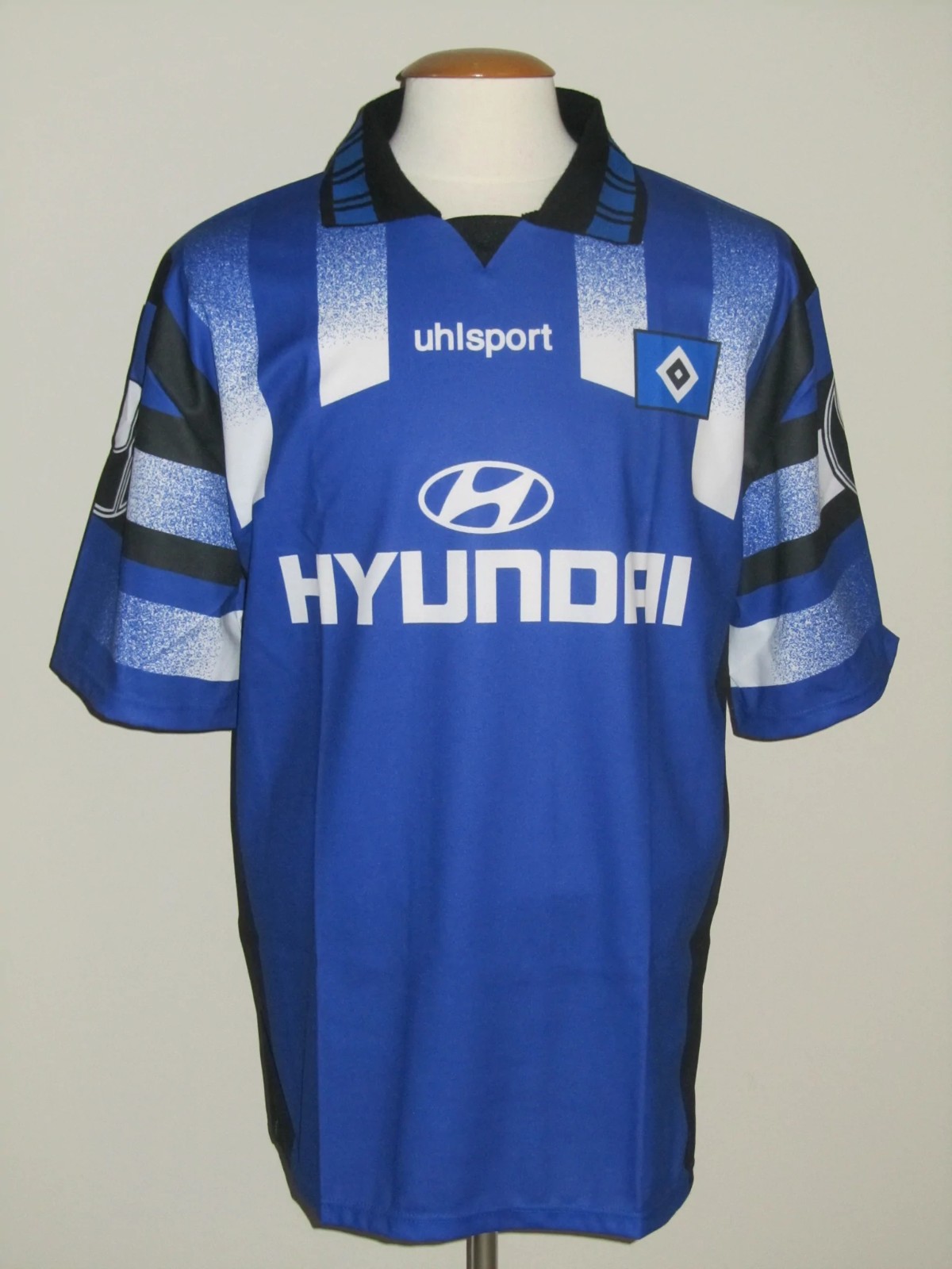 Hamburger SV 1995-96 Away Kit
