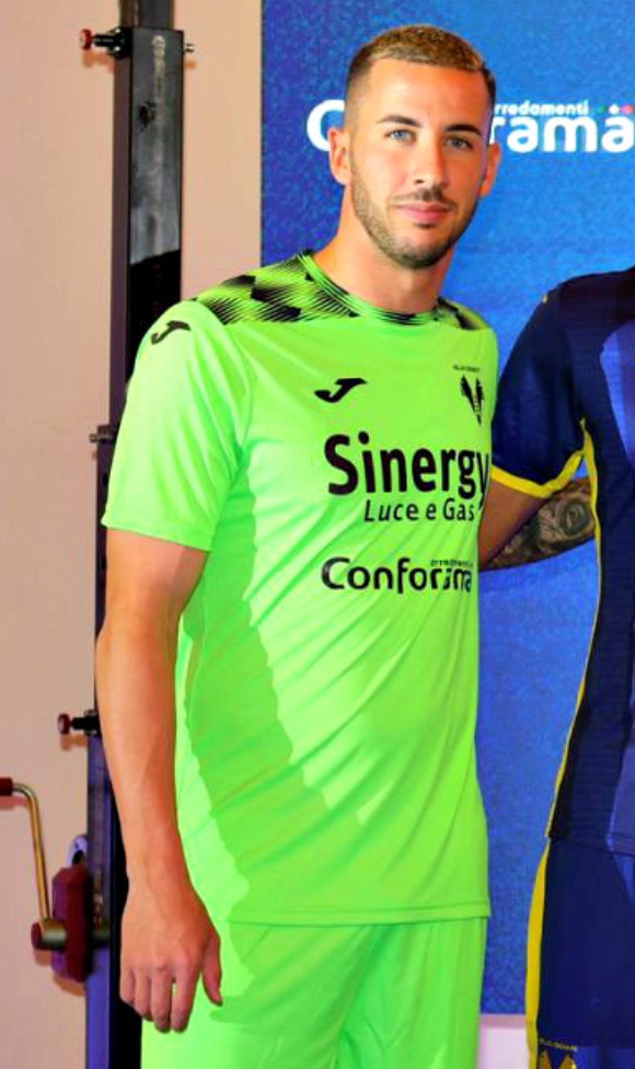 Hellas Verona 2023-24 GK 1 Kit