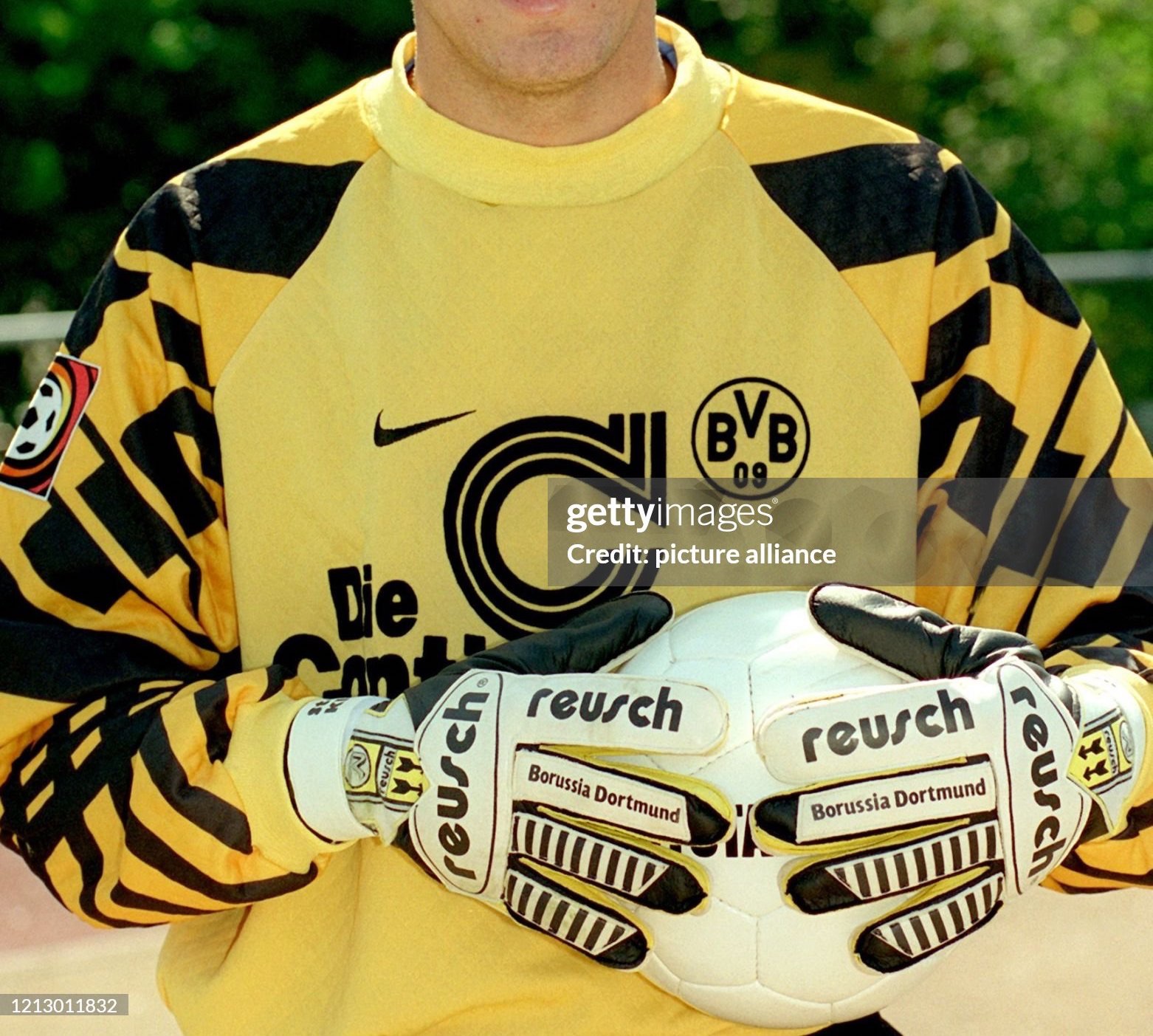 Borussia Dortmund 1996-97 GK 3 Kit