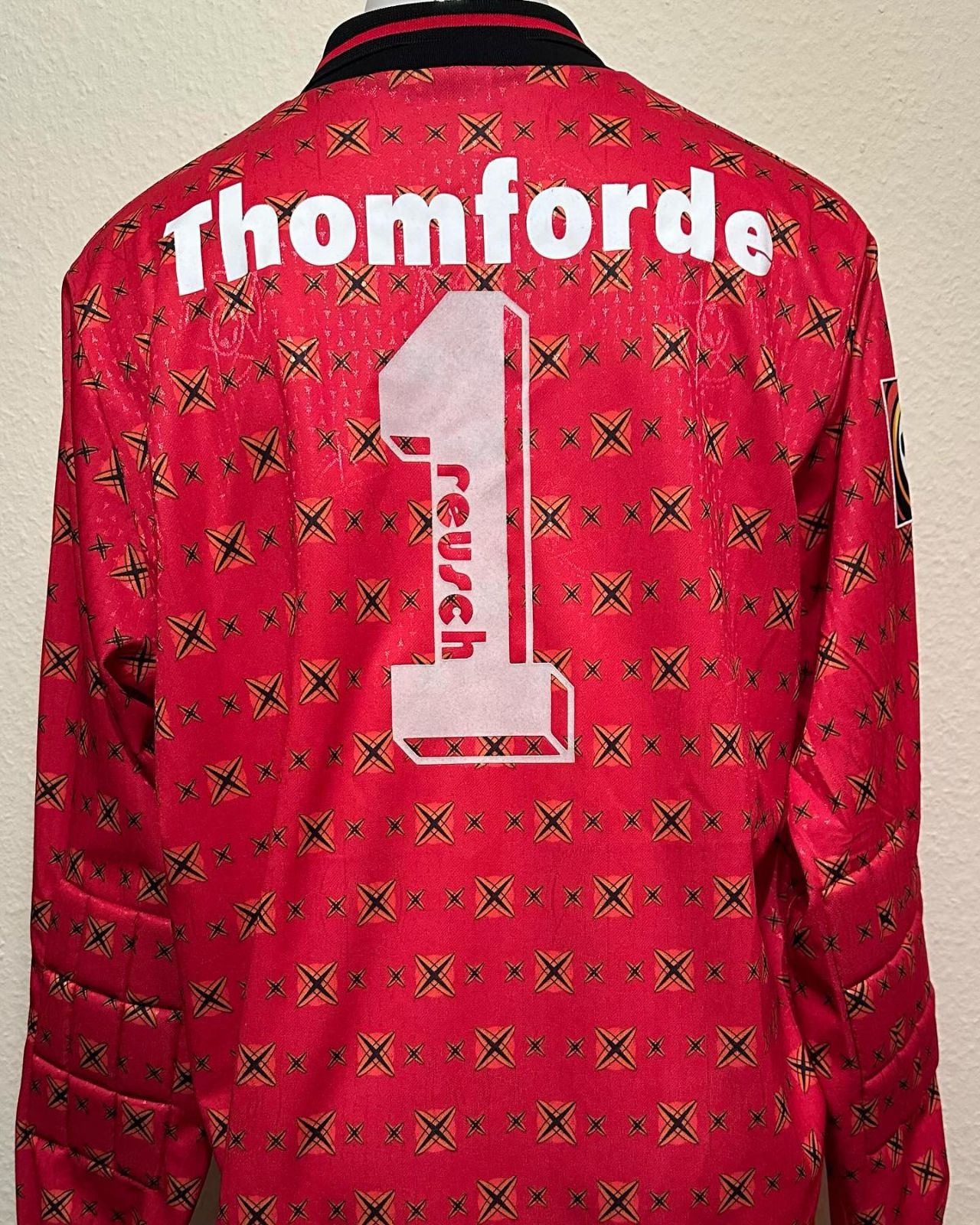 FC St. Pauli 1996-97 GK 2 Kit