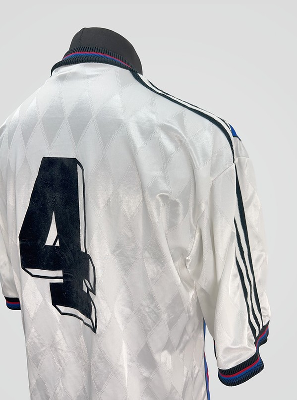 Bayern München 1997-98 Away Kit