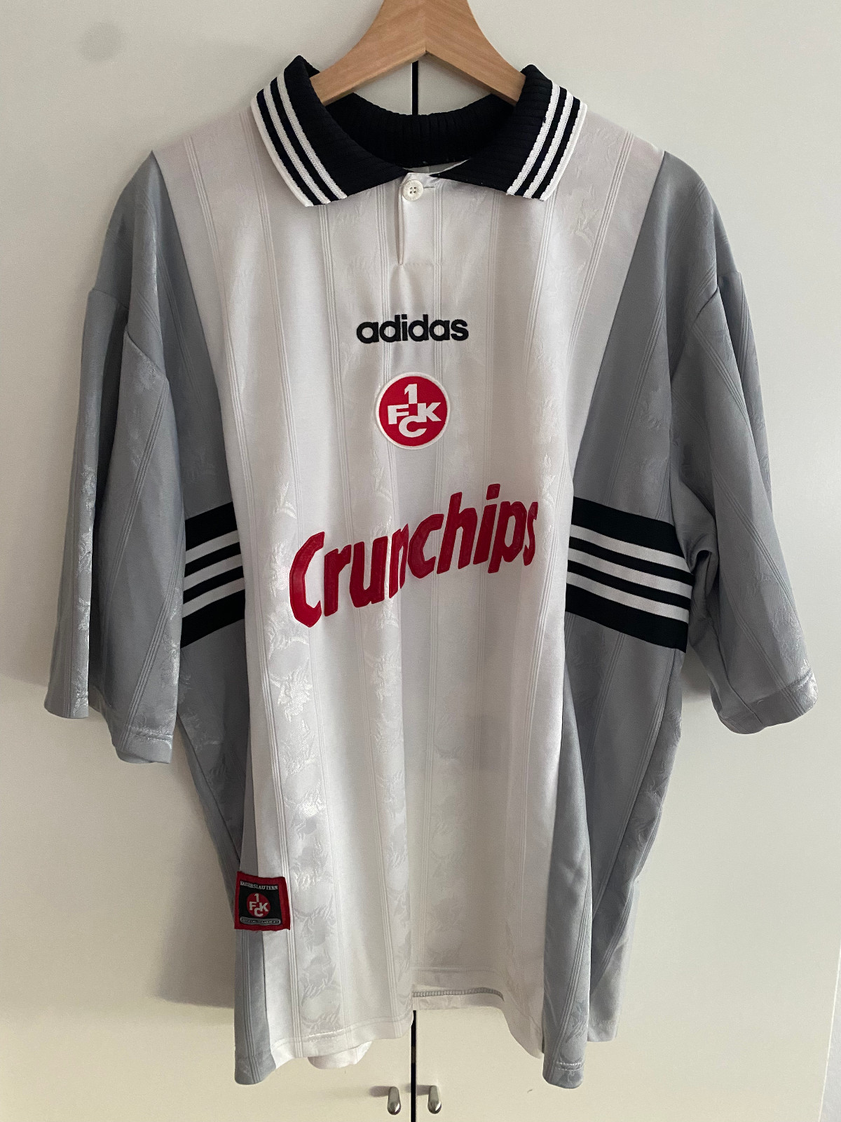 1. FC Kaiserslautern 1997-98 Away Kit
