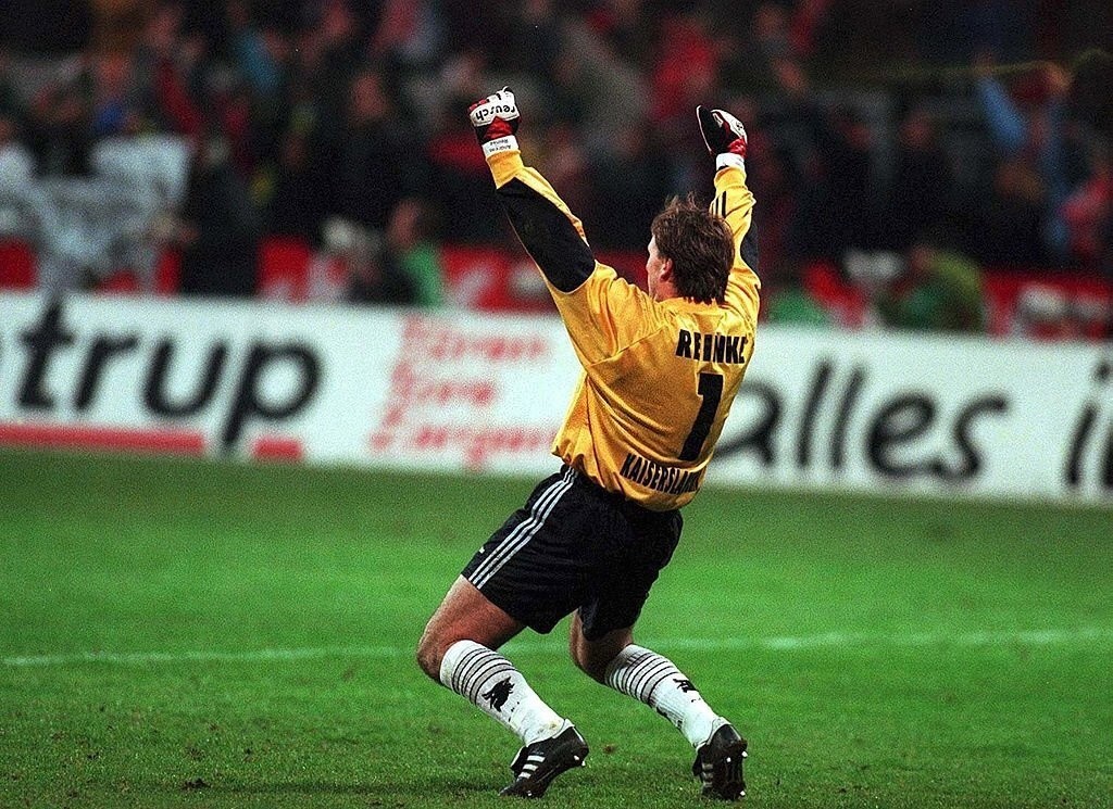 1. FC Kaiserslautern 1997-98 GK 1 Kit