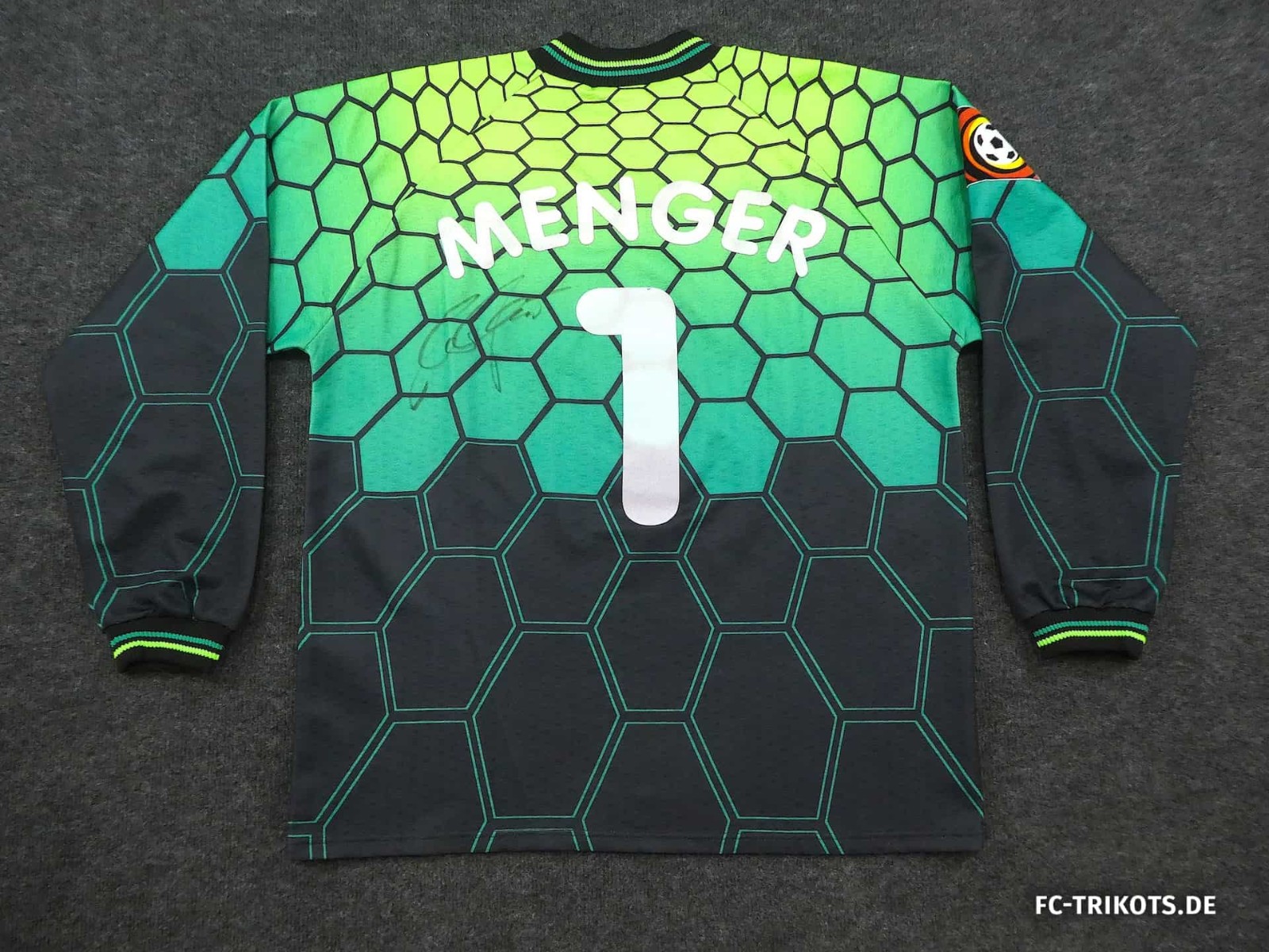 1. FC Köln 1997-98 GK Home Kit