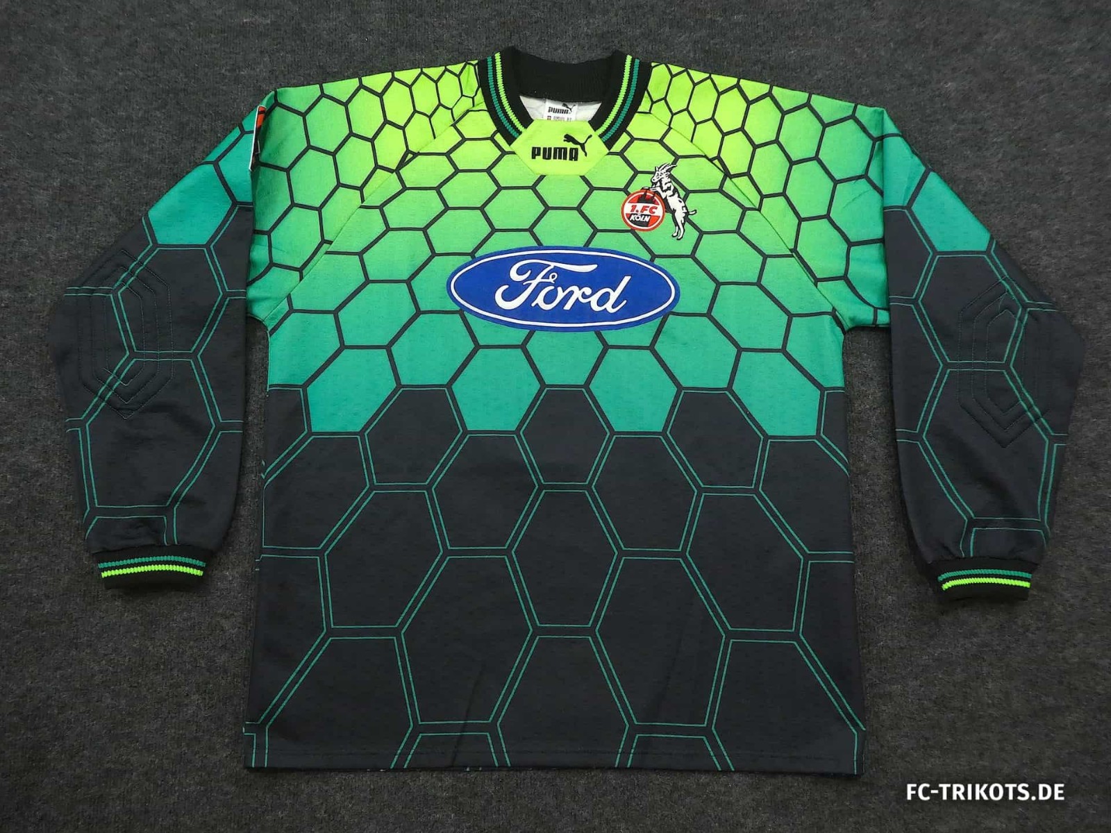 1. FC Köln 1997-98 GK Home Kit