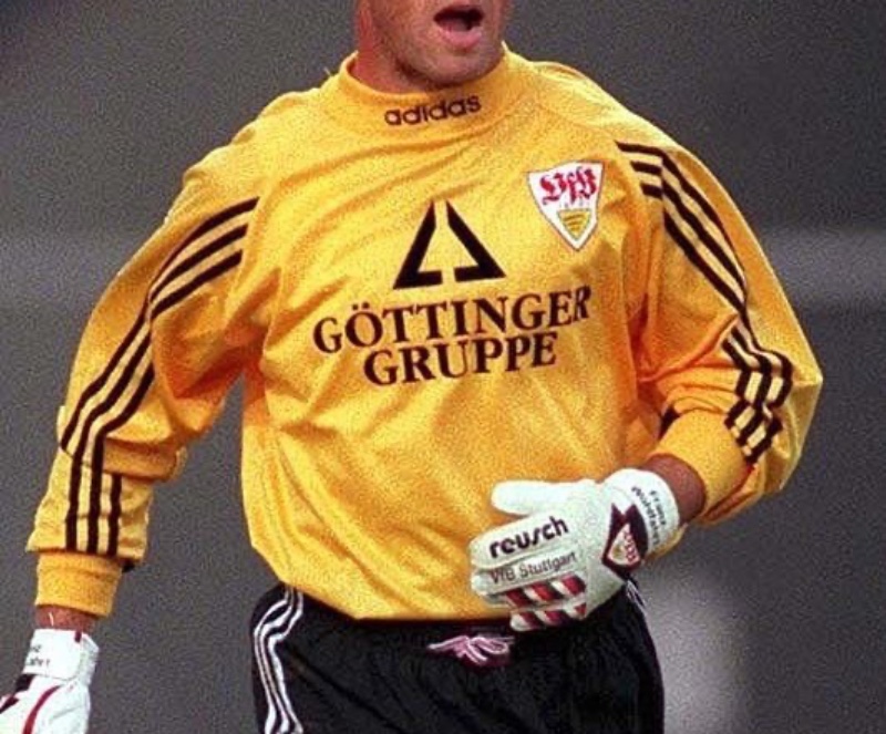 VfB Stuttgart 1997-98 GK 2 Kit