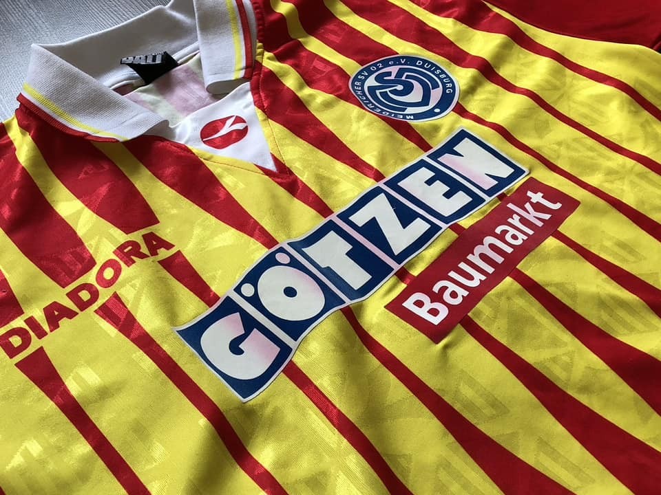 MSV Duisburg 1997-98 Away Kit