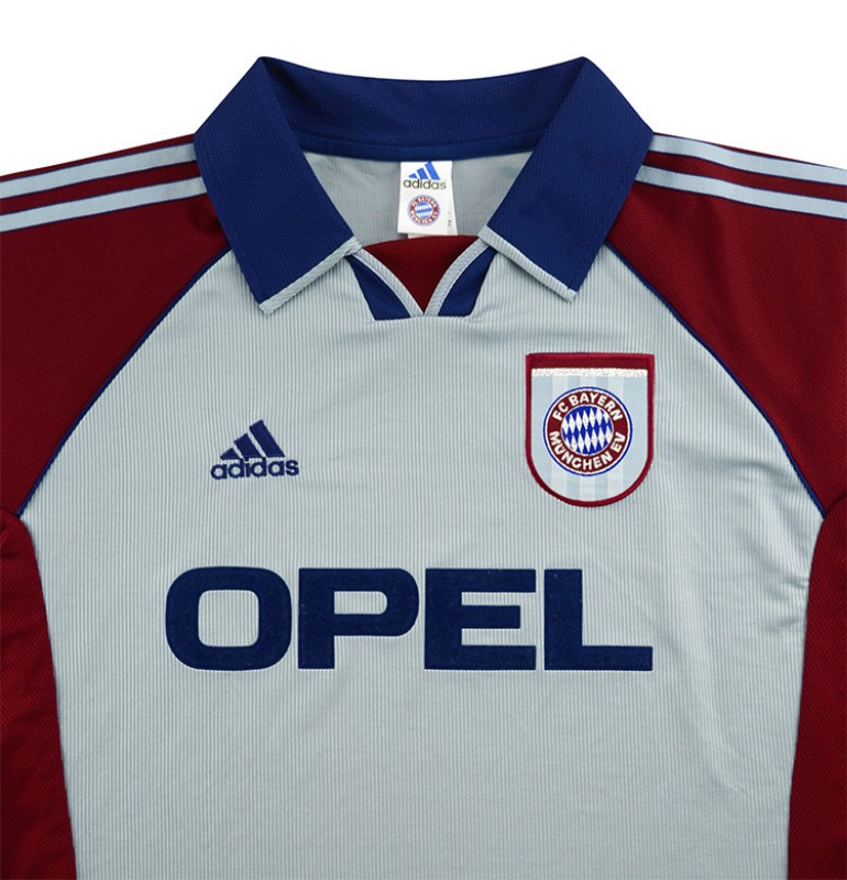 Bayern München 1998-99 Third Kit