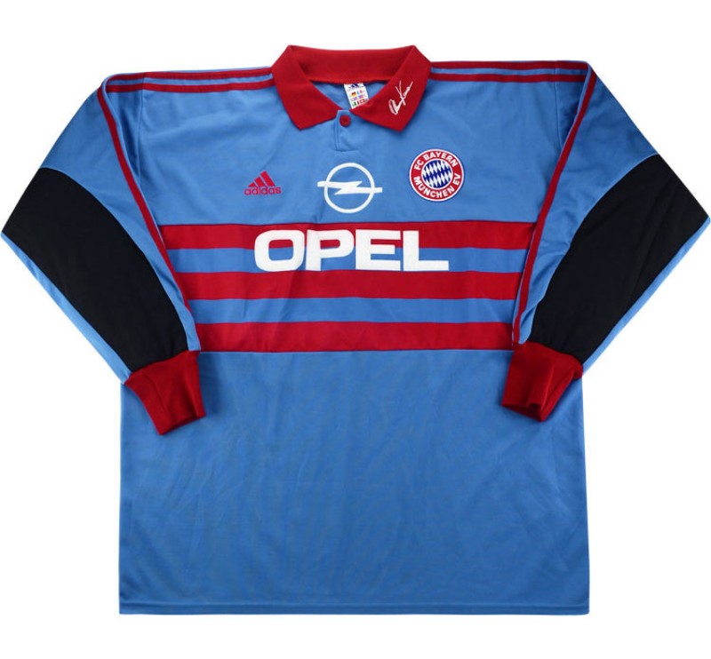 Bayern München 1998-99 GK 1 Kit
