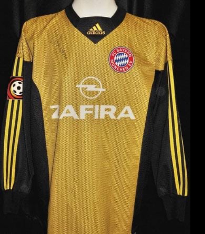 Bayern München 1998-99 GK Third Kit