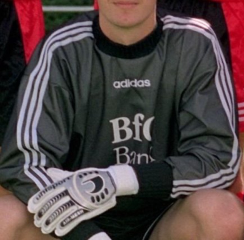 SC Freiburg 1998-99 GK 4 Kit