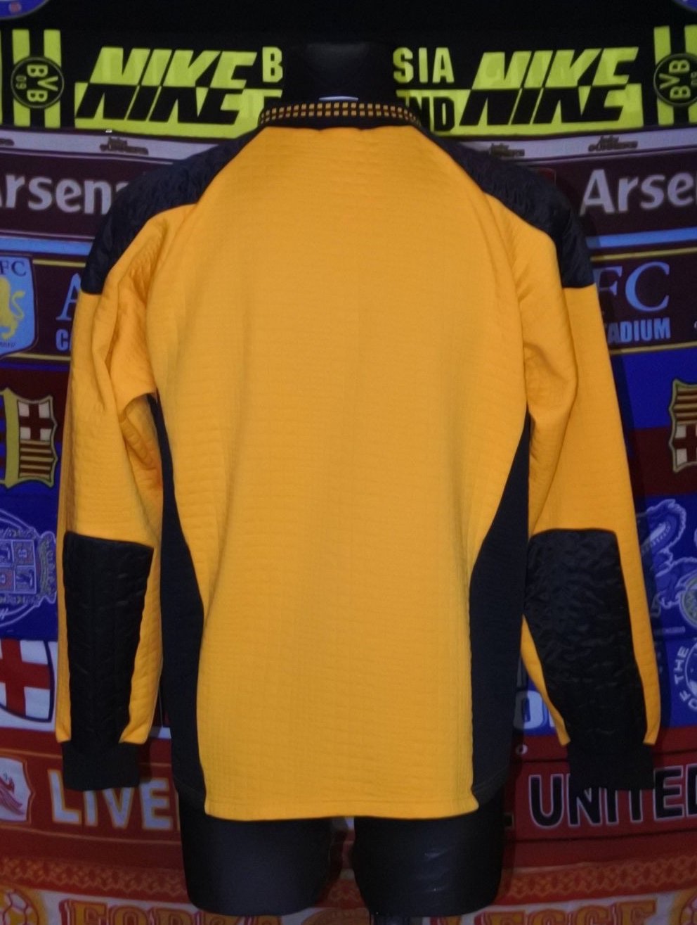 Werder Bremen 1998-99 GK 1 Kit