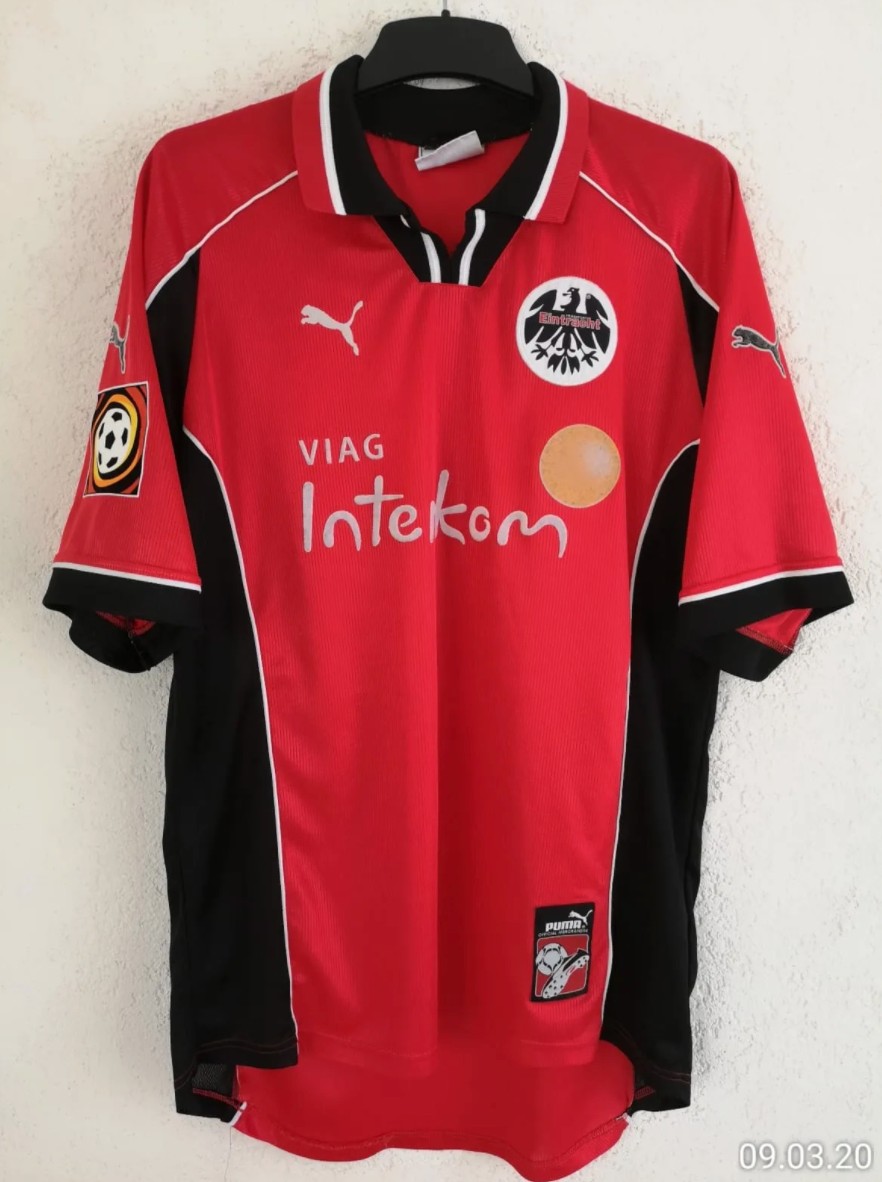 Eintracht Frankfurt 1998-99 Home Kit