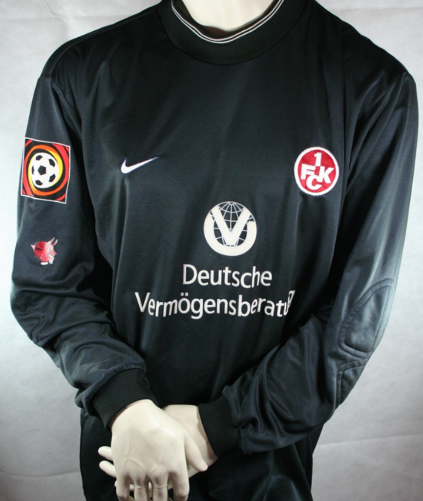 1. FC Kaiserslautern 1999-00 GK 1 Kit