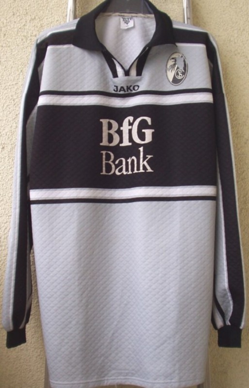 SC Freiburg 1999-00 GK Kit