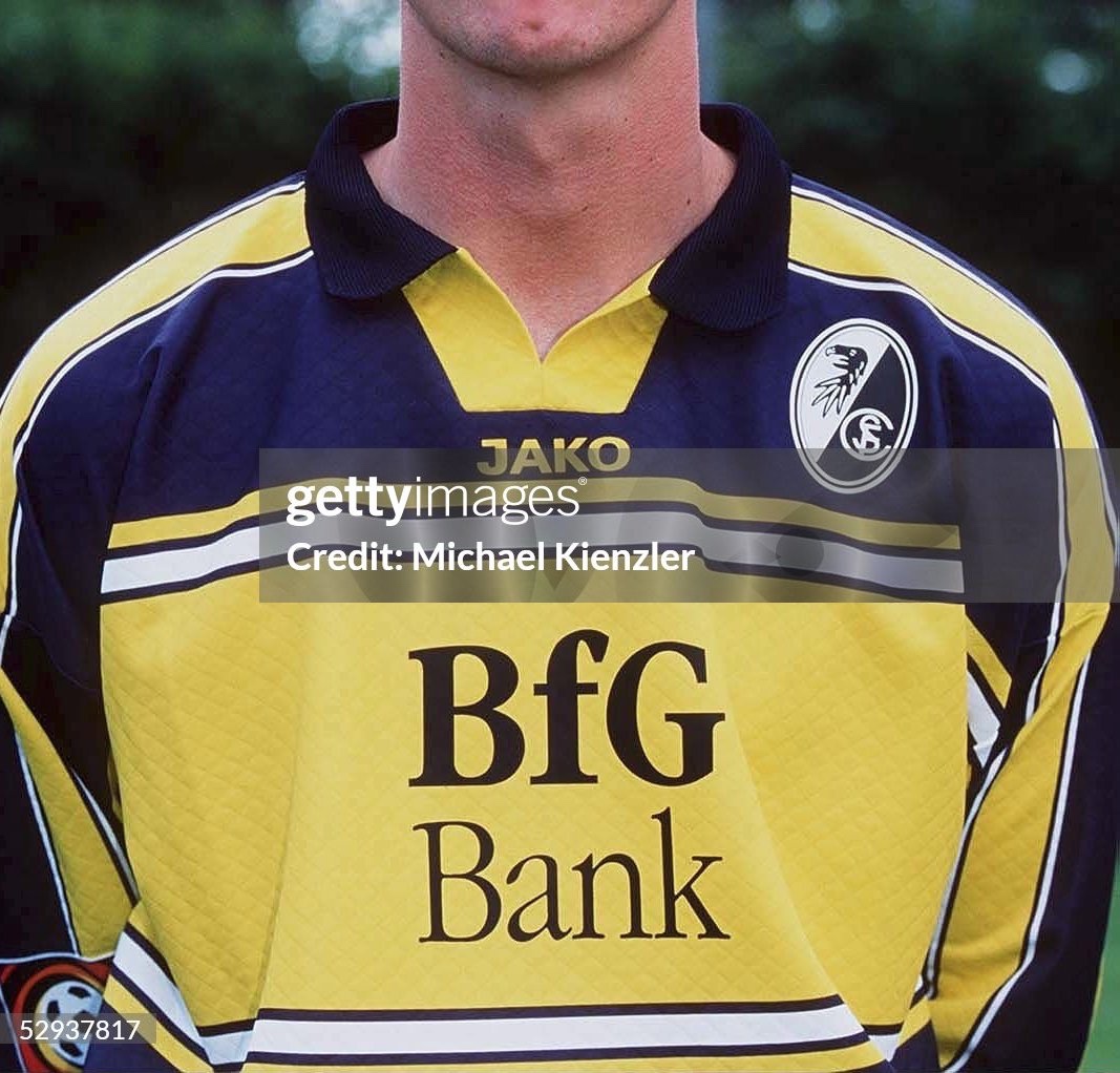 SC Freiburg 1999-00 GK 2 Kit