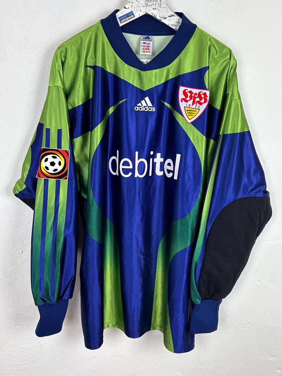 VfB Stuttgart 1999-00 GK Kit