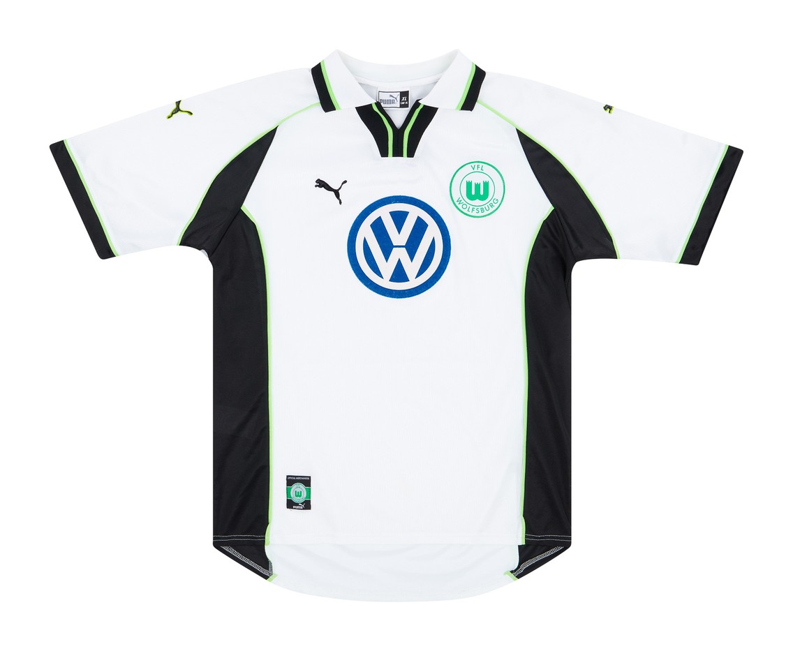 VfL Wolfsburg 1999-00 Home Kit