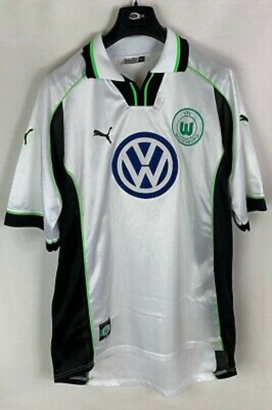 VfL Wolfsburg 1999-00 Home Kit