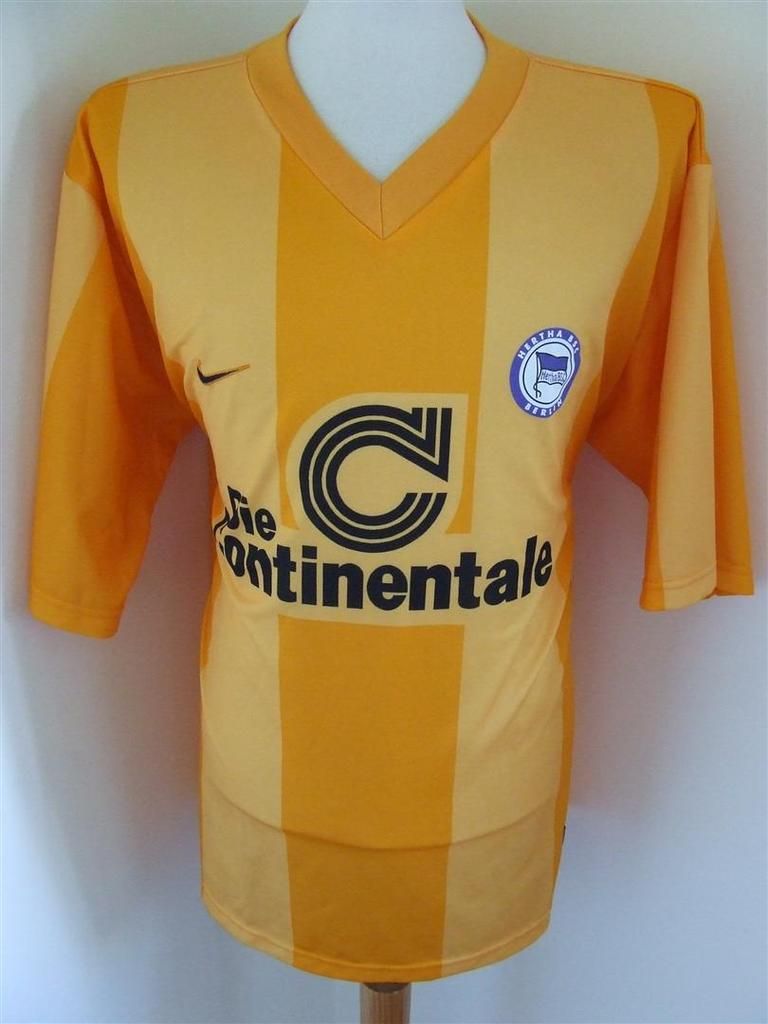 Hertha BSC 1999-00 Third Kit