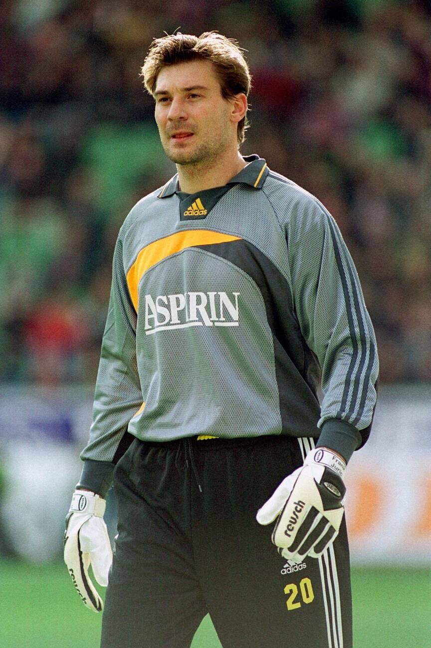 Bayer 04 Leverkusen 1999-00 GK 1 Kit