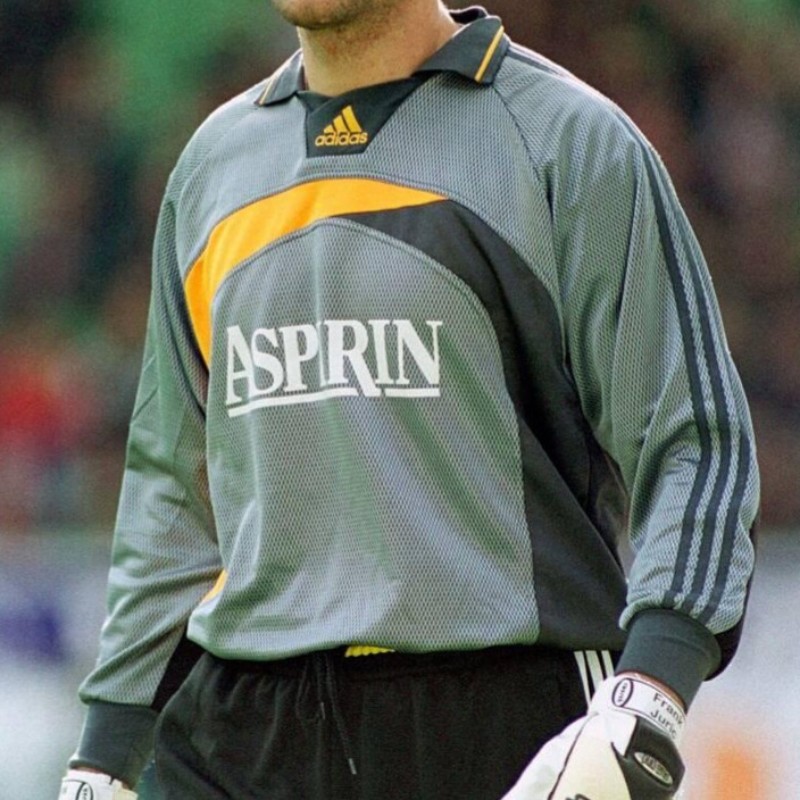 Bayer 04 Leverkusen 1999-00 GK 1 Kit