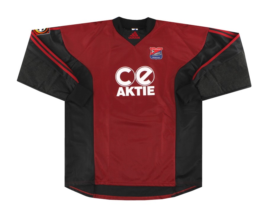 SpVgg Unterhaching 1999-00 GK 1 Kit