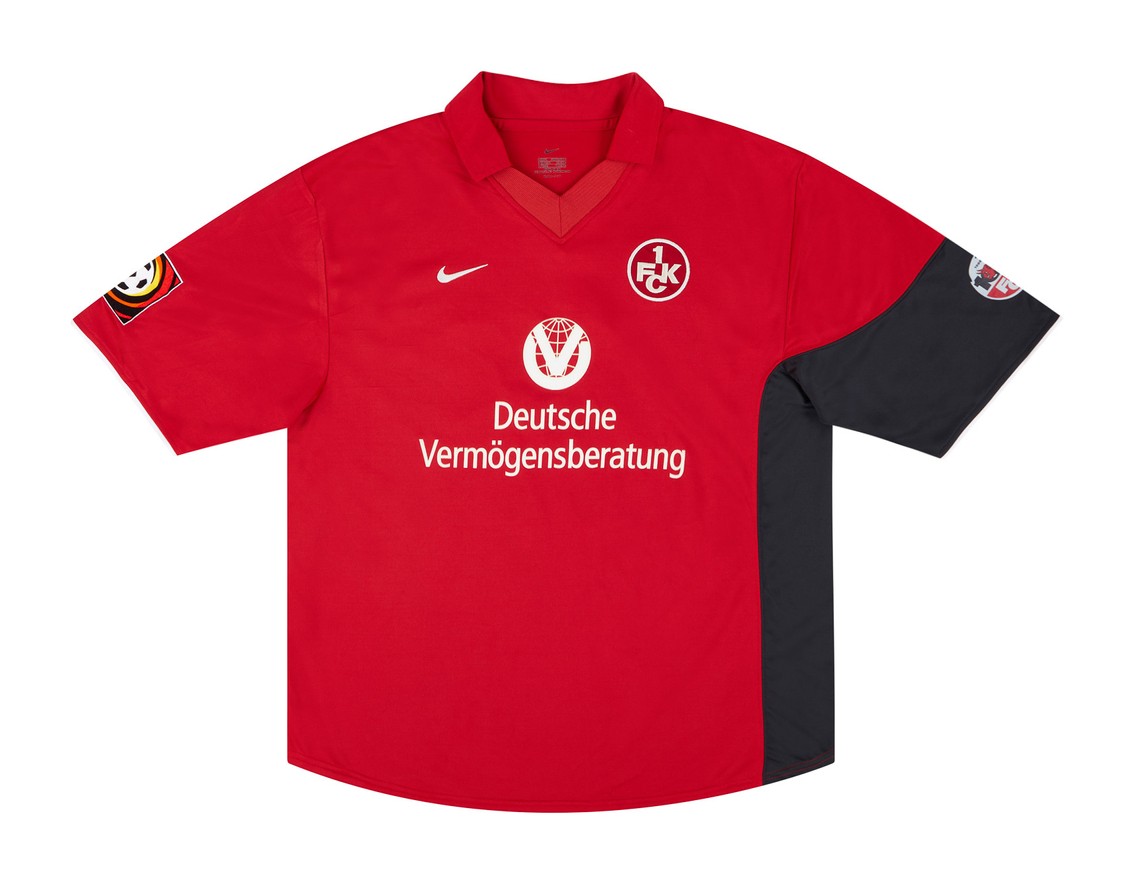 1. FC Kaiserslautern 2000-01 Home Kit