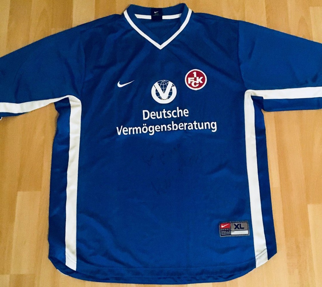 1. FC Kaiserslautern 2000-01 Third Kit