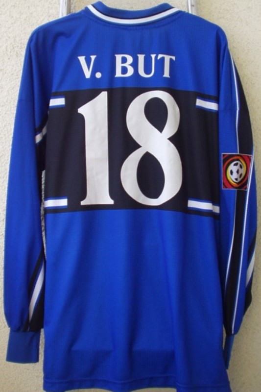 SC Freiburg 2000-01 Away Kit