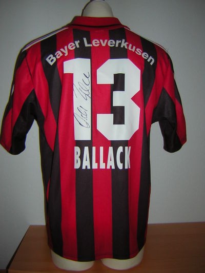 Bayer 04 Leverkusen 2000-01 Home Kit