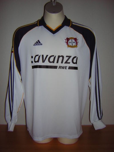 Bayer 04 Leverkusen 2000-01 Away Kit
